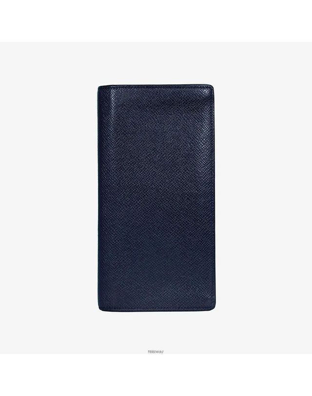 루이비통 [중고명품] [중고명품] 루이비통 에피 레더 브라짜 월릿 장지갑 블랙 M61816 158658258 착용컷