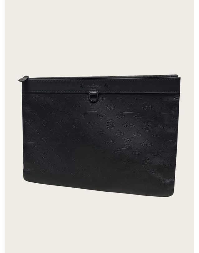 루이비통 [중고명품] [중고명품] 루이비통 모노그램 섀도우 레더 포쉐트 클러치백 블랙 M62903 162107065 착용컷