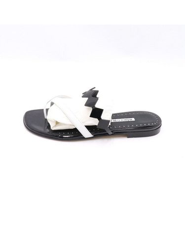 [중고명품] 마놀로블라닉 화이트 블랙 슬라파오나파 여성 샌들 사이즈 235mm 152897599