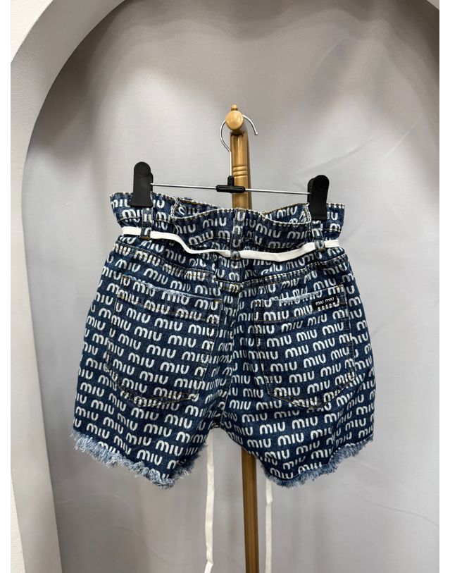 발렌시아가 [중고명품] [중고명품] 발렌시아가 로고 프린트 숏 팬츠 사이즈 M 148645451 착용컷