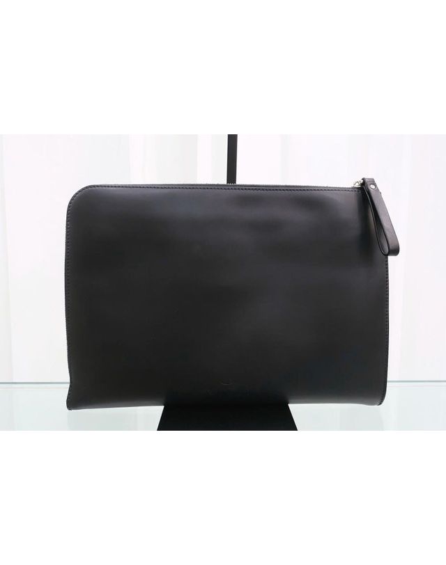 발렌티노 [중고명품] [중고명품] 발렌티노 중고 VLTN 로고 클러치백 VY2B0457 WJW 0NI 163122733 착용컷