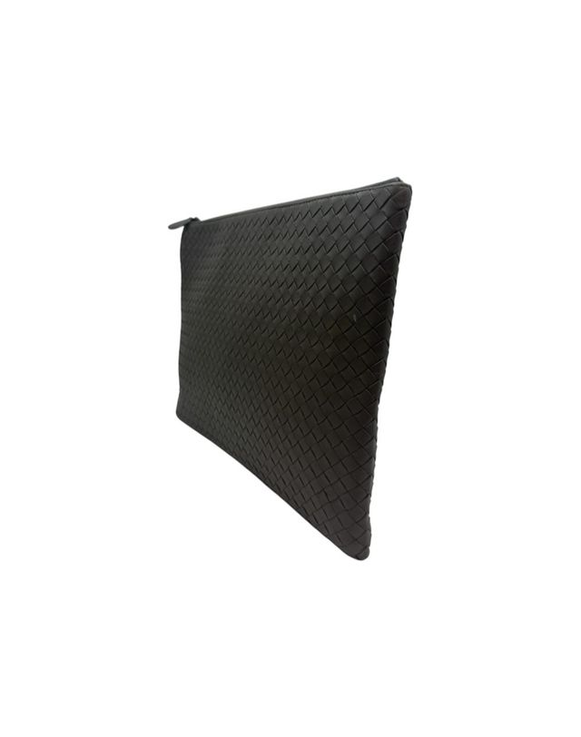 보테가 베네타 [중고명품] [중고명품] 보테가베네타 인트레치아토 레더 도큐먼트 클러치 라이트카키 161408957 착용컷