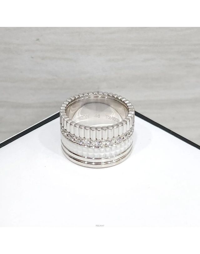 부쉐론 [중고명품] [중고명품] 부쉐론 다이아 콰트로 더블 화이트 에디션 라지링 159423108 착용컷