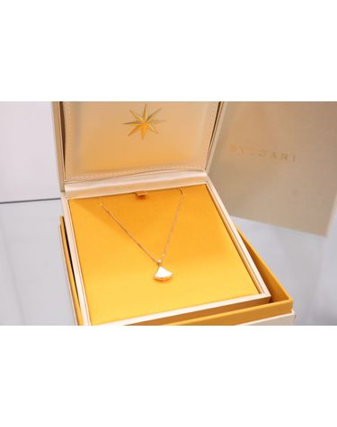 [중고명품] 불가리 중고 디바스 드림 목걸이 18K 핑크골드 마더오브펄 다이아몬드 162555770