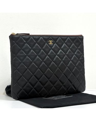 [중고명품] 샤넬 램스킨 쉐브론 클러치백 은장 A82545 Y60594 C3906 159649320