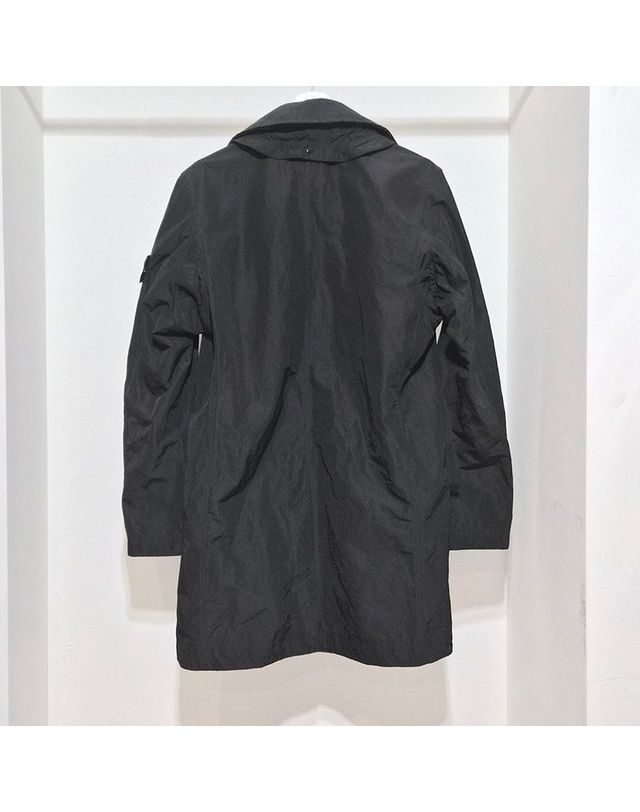스톤아일랜드 [중고명품] [중고명품] 스톤아일랜드 마이크로 랩스 블랙 맥코트 사이즈 92cm 160107325 착용컷