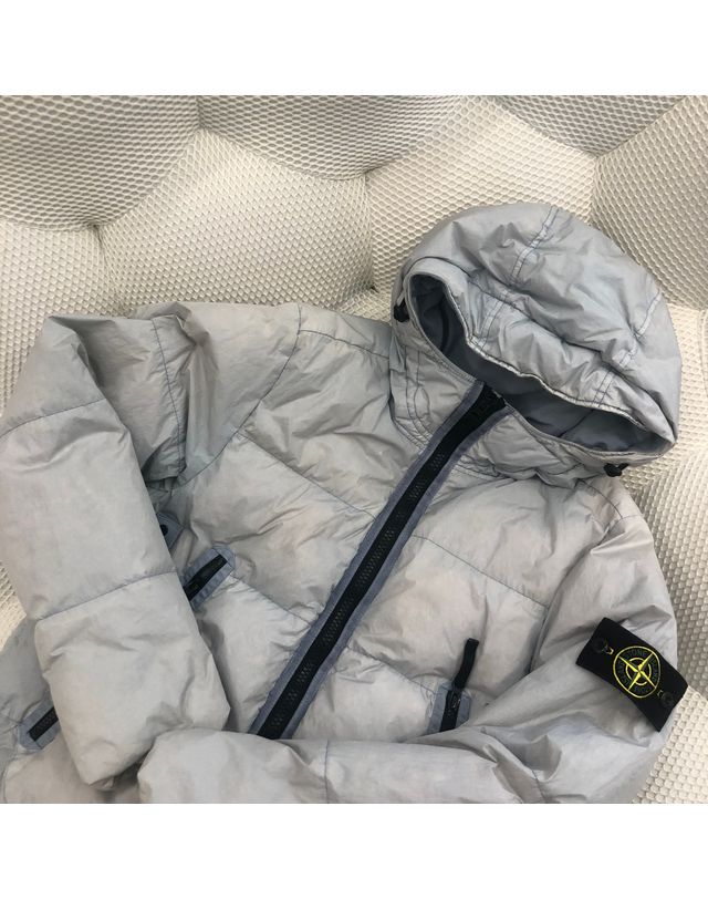 스톤아일랜드 [중고명품] [중고명품] 스톤아일랜드 가먼트 다이드 크링클랩스 다운 패딩 S 161723302 착용컷