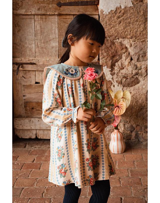 바챠 바챠 25FW 아동 원피스 Ma Guimauve Robe Dress AW25MAGUIM_DARLPR 착용컷
