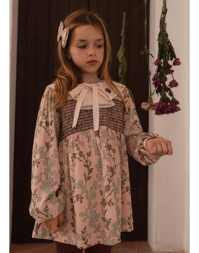 바챠 바챠 26FW 아동 블라우스 Blouse&Short dress AW26VICTOI-SOUFGIVPR 착용컷