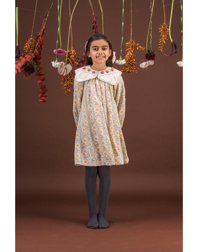 바챠 바챠 26FW 아동 원피스 Robe dress AW26APOLLINE-REVDHIVPR 착용컷