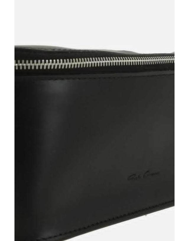 릭오웬스 [해외직구][E32]릭오웬스 RV0000003LGW09 남성 카드지갑 카드홀더 RICK OWENS medium beauty case in smooth leather 착용컷