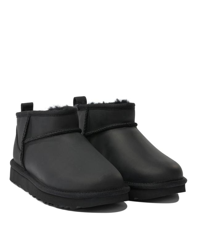 어그 [해외직구][V90]어그 1174210BLK 여성 부츠 앵클부츠 롱부츠 레인부츠 Classic Ultra Mini Pull On Ankle Boots 착용컷