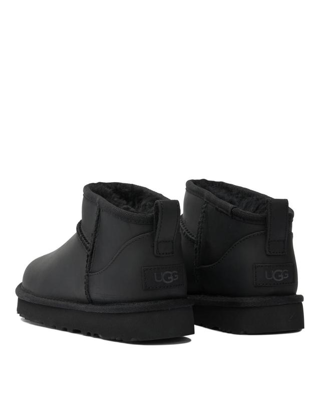 어그 [해외직구][V90]어그 1174210BLK 여성 부츠 앵클부츠 롱부츠 레인부츠 Classic Ultra Mini Pull On Ankle Boots 착용컷