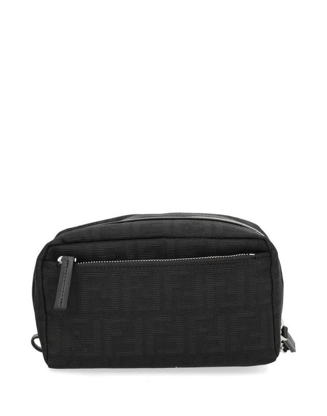펜디 [해외직구][A94]펜디 8N0216B16FF0QA1 남성 지갑 미니백 FENDI FENDI Compact Beauty Case 착용컷