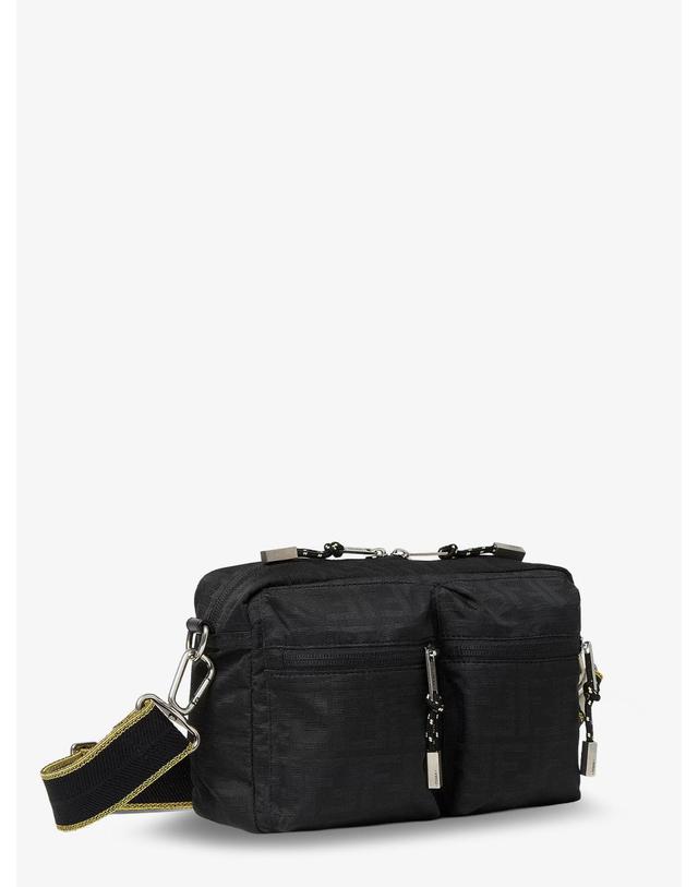 펜디 [해외직구][N85]펜디 7VA695 남성 벨트백 힙색 범백 FENDI Camera Case Superlight FF Zucca fabric crossbody bag 착용컷