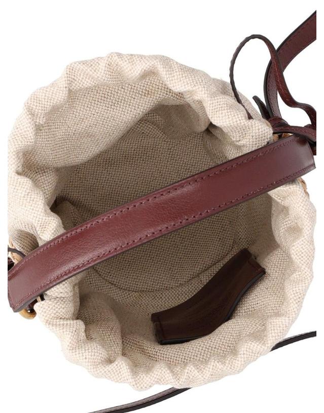 끌로에 [해외직구][A94]끌로에 CH26US941R9627M 여성 크로스백 숄더백 CHLOE CHLOE Chloe Charms Basket Bag In Natural Fibres 착용컷