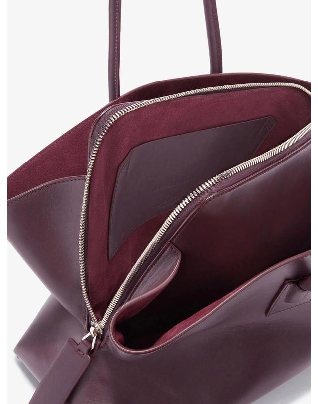 아티코 [해외직구][N85]아티코 250WAH00054 여성 숄더백 크로스백 쇼퍼백 THE ATTICO La Passeggiata Medium leather shoulder bag 착용컷