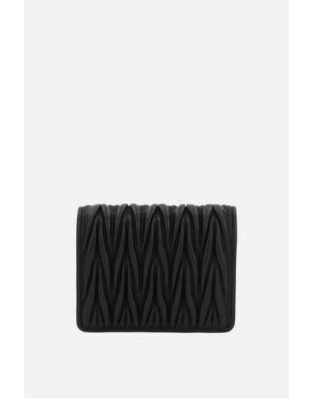 미우미우 [해외직구][E32]미우미우 5MV204AFPPF0002 여성 지갑 월렛 MIU MIU quilted nappa french flap wallet 착용컷