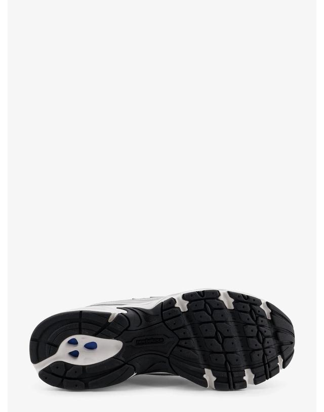 뉴발란스 [해외직구][N85]뉴발란스 U740NW2 공용 스니커즈 슬립온 NEW BALANCE 740 mesh sneakers with iconic contrasting side logo 착용컷