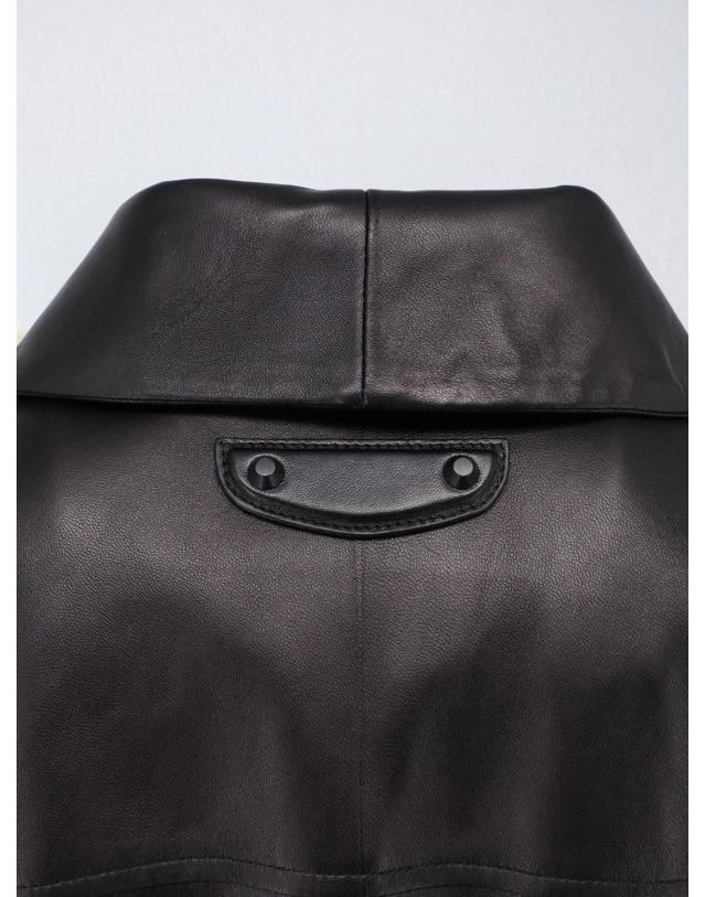 발렌시아가 [해외직구][N85]발렌시아가 A009GE 남성 자켓 블레이저 코트 패딩 BALENCIAGA Leather jacket with Logo detail 착용컷