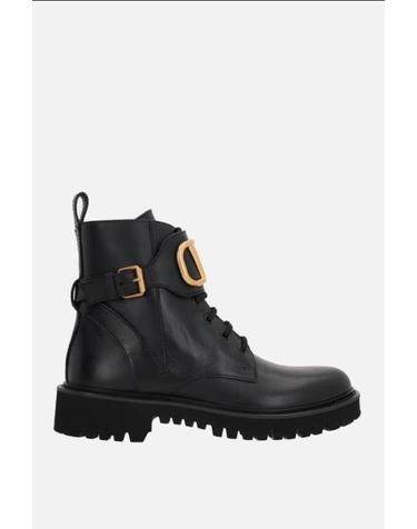 [해외직구][E32]valentino ZW2S0Q03BEK0NO 여성 바이크부츠 컴뱃부츠 앵클부츠 valentino VLogo Signature smooth leather combat boots