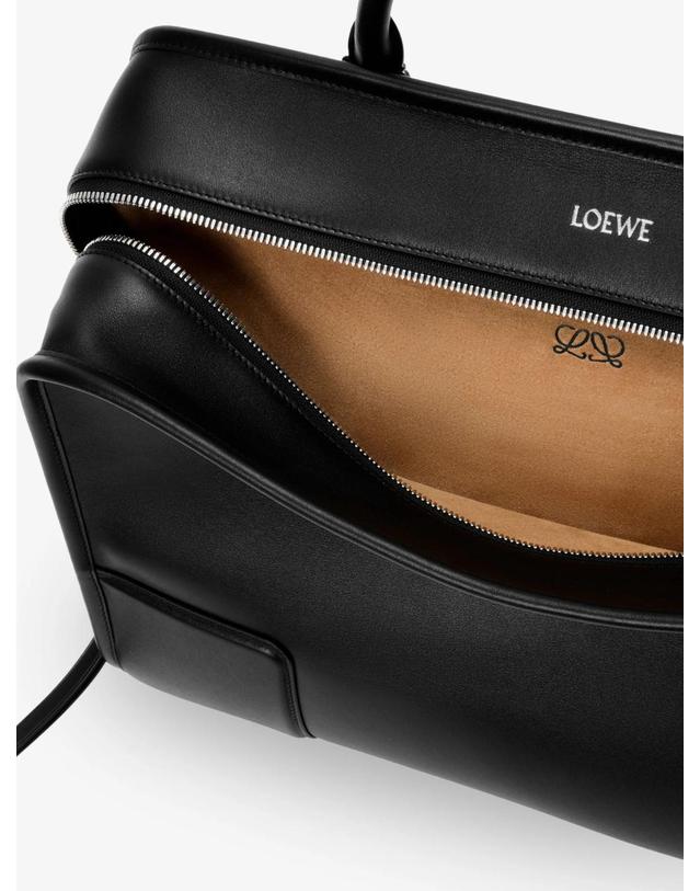 로에베 [해외직구][N85]로에베 B039AZLX01 남성 토트백 서류가방 크로스백 LOEWE Amazona 180 XL leather handbag 착용컷