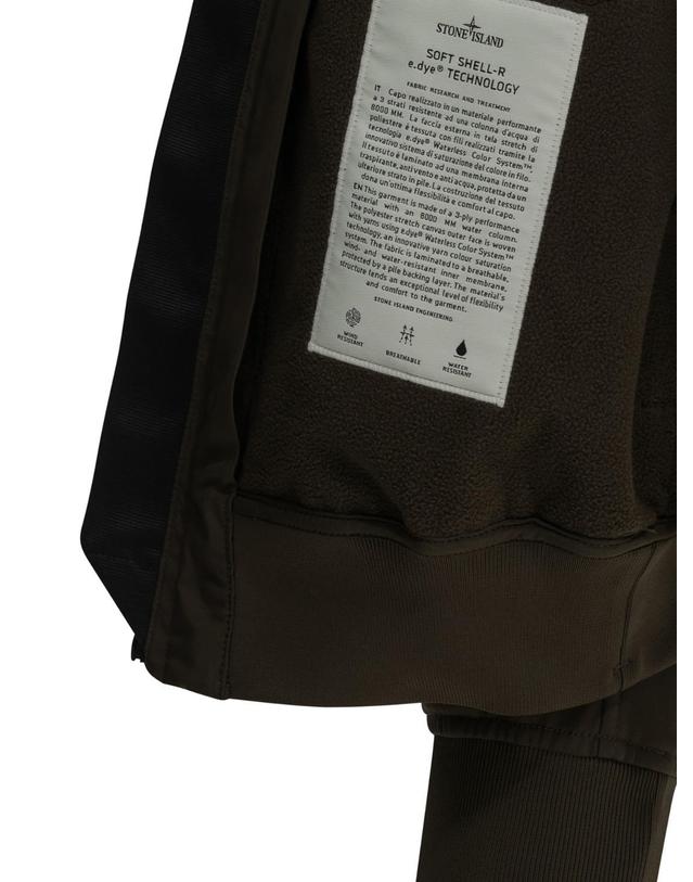 스톤아일랜드 [해외직구][V90]스톤아일랜드 L2S15Q100006S0B22V0078 남성 자켓 코트 Soft Shell Bomber Jacket 착용컷