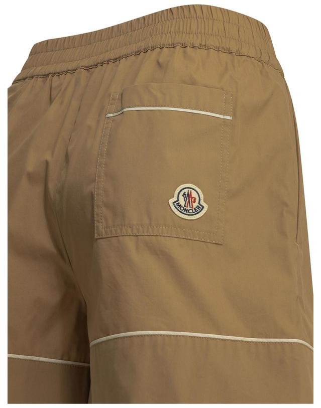 몽클레어 [해외직구][V90]몽클레어 2B00001 599MW20U 여성 반바지 숏팬츠 Utility shorts with reverse logo 착용컷