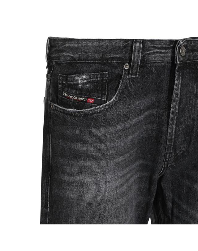 디젤 [해외직구][Q11]디젤 A189740HDBF02 남성 데님진 청바지 DARK GREY COTTON 2024 D MACS JEANS 착용컷