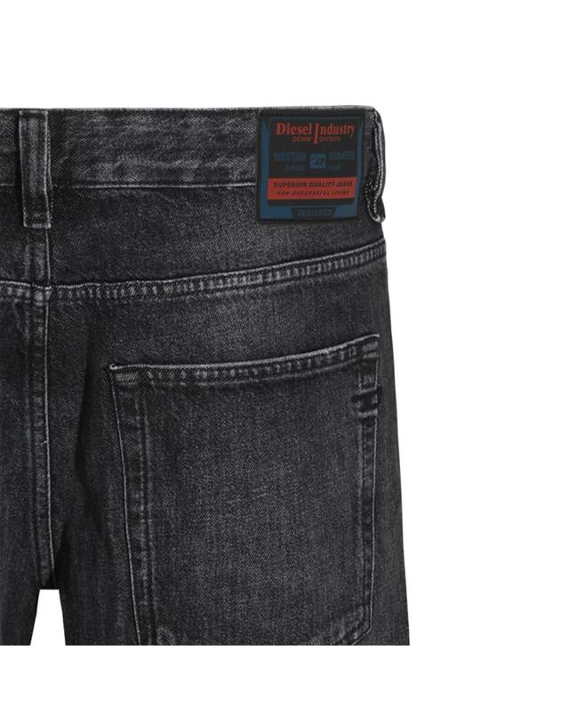 디젤 [해외직구][Q11]디젤 A189740HDBF02 남성 데님진 청바지 DARK GREY COTTON 2024 D MACS JEANS 착용컷