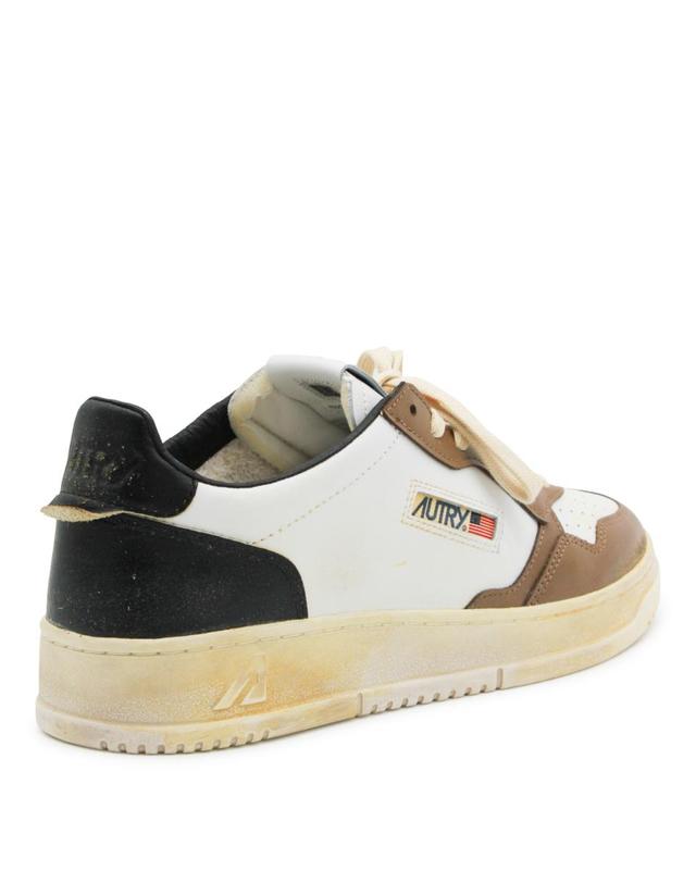오트리 [해외직구][B47]오트리 AVLMSV60 남성 로우탑 스니커즈 WHITE BLACK AND BROWN LEATHER SUPER VINTAGE SNEAKERS 착용컷