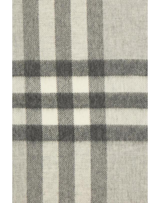 버버리 [해외직구][W63]버버리 8112637 C3382 남성 머플러 스카프 숄 Sciarpa in cashmere 착용컷