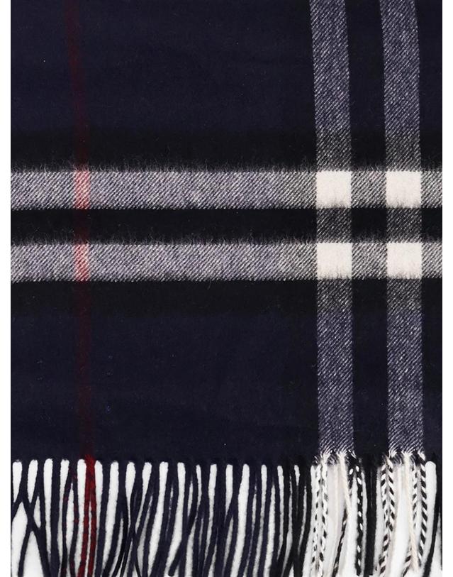 버버리 [해외직구][N85]버버리 8112641 남여공용 스카프 목도리 머플러 숄 BURBERRY Cashmere scarf 착용컷