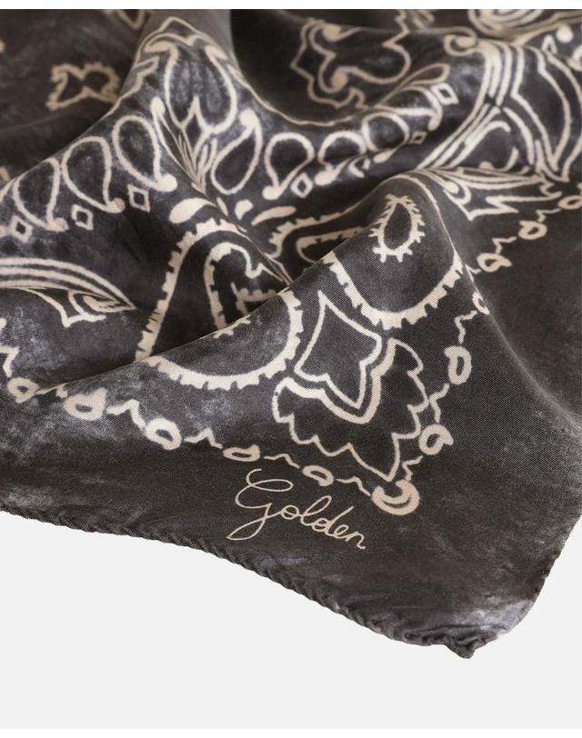 골든구스 [해외직구][G95]골든구스 GUP01053P00066760318 여성 모자 스카프 주얼리 가방 FOULARD PAISLEY PRINT SILK 착용컷