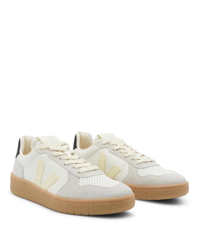베자 [해외직구][Q11]베자 VE3320942B 남성 스니커즈 WHITE AND BEIGE LEATHER V 82 SNEAKERS 착용컷