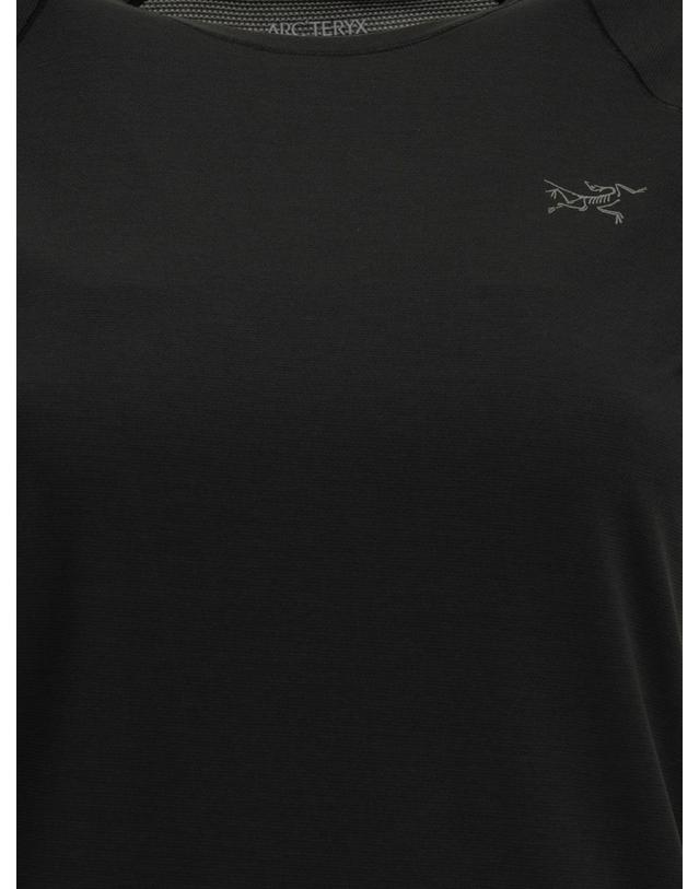 아크테릭스 [해외직구][V90]아크테릭스 X000010234NORVAN CRW SSBLACK 여성 티셔츠 긴팔 반팔 Norvan Crew Neck T Shirt 착용컷