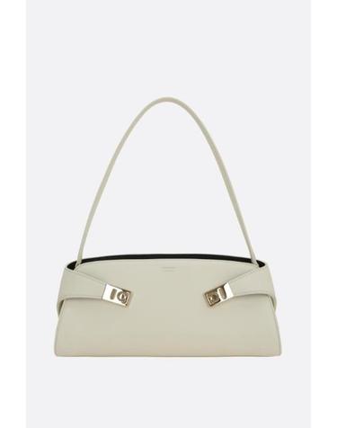 [해외직구][E32]FERRAGAMO 798502 여성 크로스백 숄더백 가방 슬링백 범백 벨트백 폰홀더 FERRAGAMO Hug East West shoulder bag in smooth leather