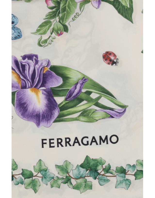 페라가모 [해외직구][K68]FERRAGAMO 795198 001 여성 스카프 목도리 폴라드 머플러 Eden print Silk Scarf 착용컷