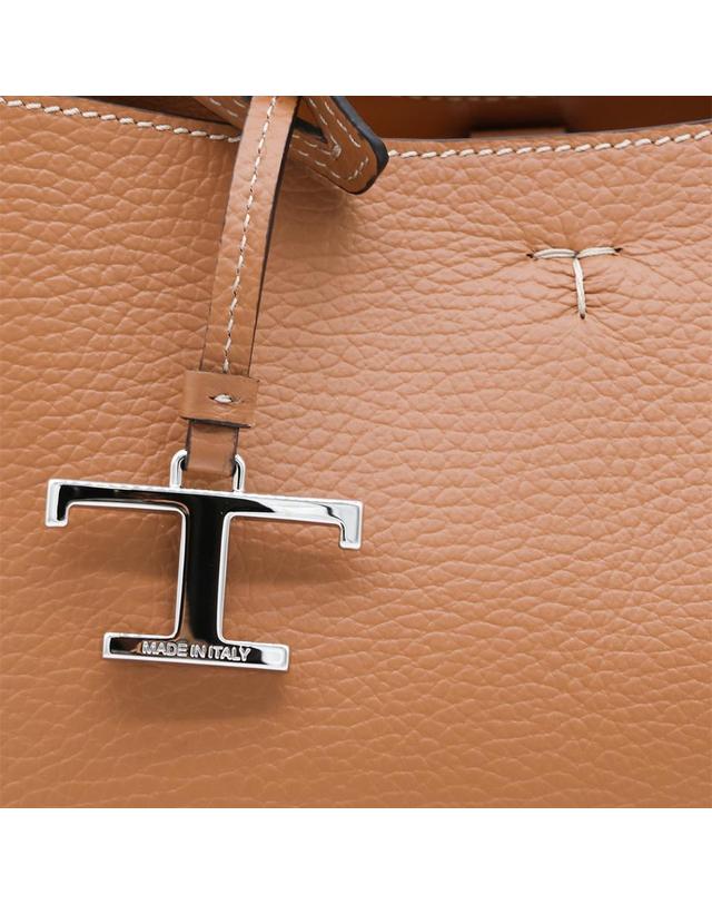 토즈 [해외직구][B47]토즈 XBWAPAEL000QRIS410 여성 토트백 탑핸들백 가방 BROWN LEATHER APA T MINI TOP HANDLE BAG 착용컷