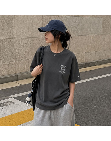 NO WORRIES TEE (U26BTTS614)