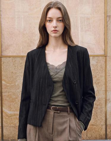 시크 브이넥 투버튼 슬림핏 숏 자켓 (NIDCJK035)