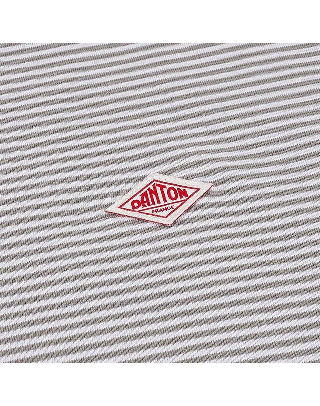 단톤 [단톤] SS26 여성 반팔 크롭 티셔츠 DT C0408 CVT GREY X WHITE 착용컷