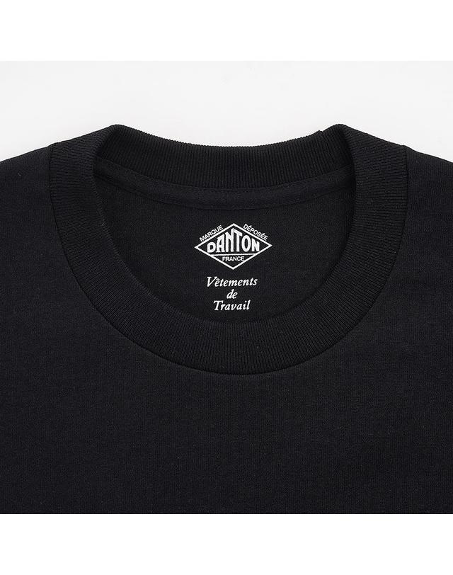 단톤 [단톤] SS26 남성 반팔 포켓 티셔츠 DT C0198 TCB BLACK 착용컷