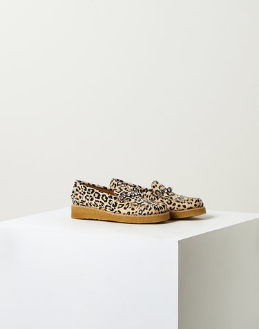 [SEBAGO x FORTE FORTE] 베이지 크리스탈장식 소가죽 로퍼