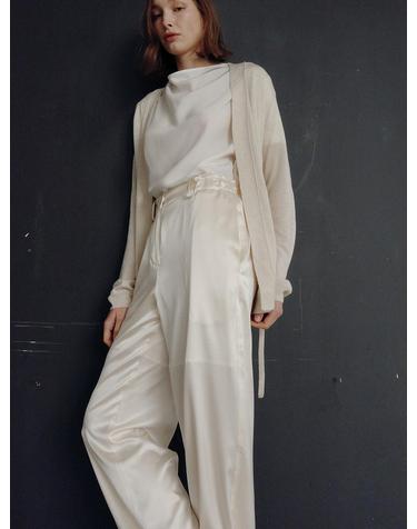 SILK BANDING WAIST REGULAR PANTS [IVORY]