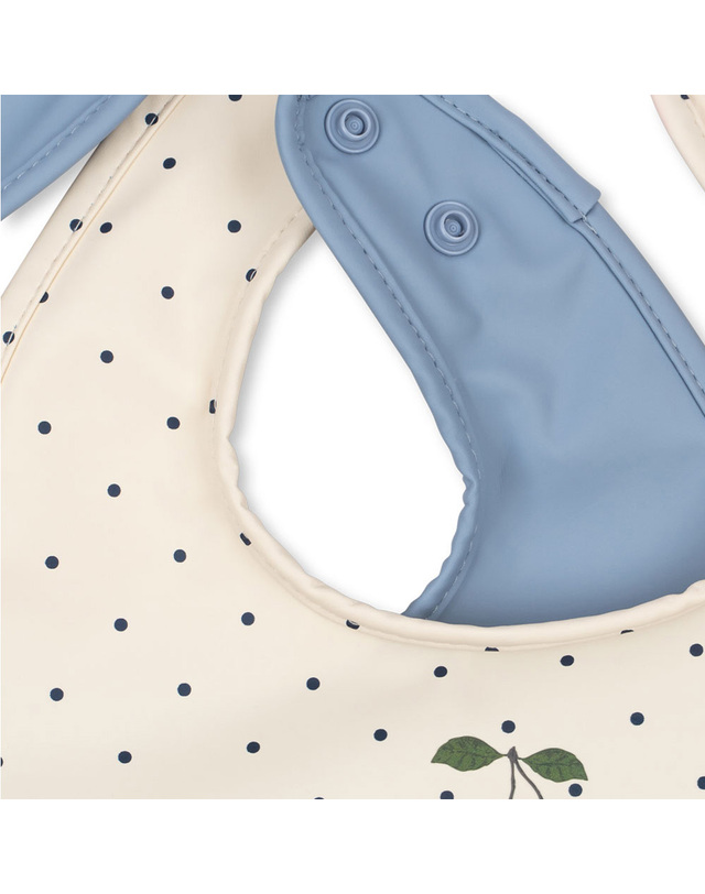 콩제슬래드 국내공식 콩제슬래드 디너 빕 턱받이 2팩 NAVY DOT RAIN WASHED 착용컷