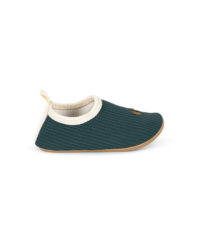 콩제슬래드 국내공식 콩제슬래드 세일러 스윔 슈즈 SEA MOSS 착용컷