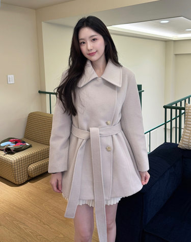 WIDE COLLAR WOOL SINGLE HALF COAT LILAC 와이드 카라 울 싱글 하프 코트 라일락