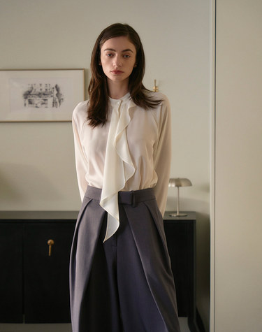 RUFFLE TIE BLOUSE IVORY 러플 타이 블라우스 아이보리
