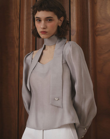 LOVE SCARF BLOUSE GRAY